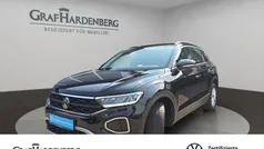 Gebraucht 2023 VW T-Roc Life SUV | 27.777 € (Fairer Preis)