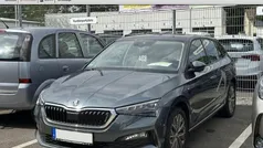 Quarzgrau Gebraucht 2021 Skoda Scala Clever Kleinwagen | 20.990 € (Fairer Preis)