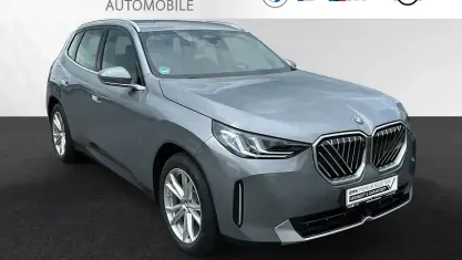 Gebraucht BMW X3 Sport Line 299 PS (219 kW) 2025 Skyscraper grau metallic SUV