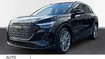 Mythosschwarz metallic Gebraucht 2025 Audi Q4 e-tron Ambiente SUV | 64.350 €