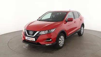 Gebraucht Nissan Qashqai N-Connecta 163 PS (119 kW) 2017 Rot SUV