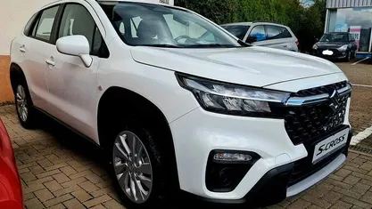Neu Suzuki SX4 S-Cross 129 PS (94 kW) 2026 Limousine