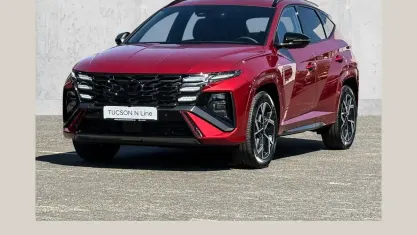Neu Hyundai Tucson N Line 150 PS (110 kW) 2026 Ultimate red / met SUV