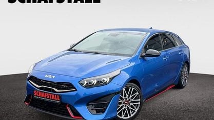 Gebraucht Kia ProCeed Comfort 204 PS (150 kW) 2022 Blau (blue flame) Kombi