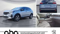 Grau Gebraucht 2023 Peugeot 3008 Allure SUV | 24.630 € (Guter Preis)