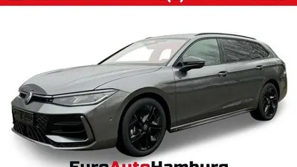 Gebraucht 2025 VW Passat R-line Kombi | 49.890 € (Fairer Preis)