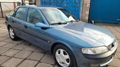 Blau Gebraucht 1999 Opel Vectra Comfort Limousine | 1.500 € (Guter Preis)