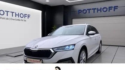 Gebraucht 2023 Skoda Octavia Style Kombi | 17.997 € (Fairer Preis)