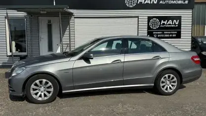 Gebraucht Mercedes E200 136 PS (100 kW) 2010 Silber Limousine