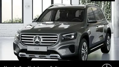 Mountain grau Gebraucht 2025 Mercedes GLB200 Progressive SUV | 45.500 € (Teuer)