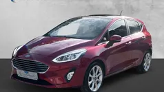 Rubyrot (metallic) Gebraucht 2017 Ford Fiesta Titanium Kleinwagen | 12.700 € (Etwas zu teuer)