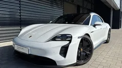 Carraraweißmetallic Gebraucht 2023 Porsche Taycan GTS Sport Turismo Limousine | 90.189 € (Guter Preis)
