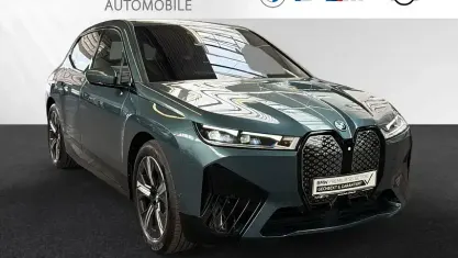 Gebraucht BMW iX Sport Line 239 kW (326 PS) 2023 Blue ridge mountain metallic SUV