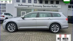Silber Gebraucht 2022 VW Passat Kombi | 23.770 € (Superpreis)