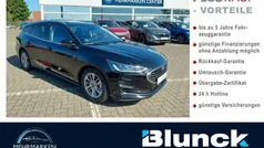 Obsidianschwarz Gebraucht 2024 Ford Focus Titanium X Kombi | 24.990 € (Guter Preis)