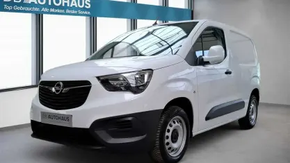 Gebraucht Opel Combo Edition 102 PS (75 kW) 2022 Weiß Van / Kleinbus