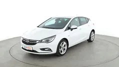 Weiß Gebraucht 2018 Opel Astra Limousine | 11.080 € (Fairer Preis)