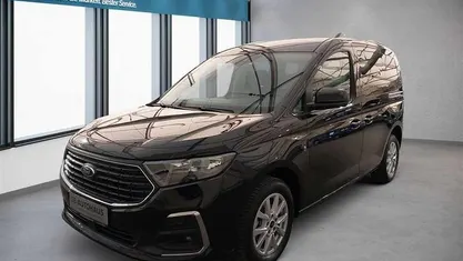 Gebraucht Ford Tourneo Connect Titanium 102 PS (75 kW) 2023 Schwarz Van / Kleinbus