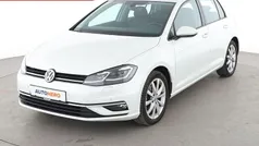 Weiß Gebraucht 2017 VW Golf VII Highline Limousine | 13.970 € (Fairer Preis)