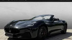Schwarz (nero assoluto) Neu 2025 Maserati GranCabrio Cabrio | 237.990 €