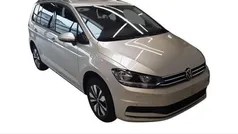 Ivory silver metallic Gebraucht 2024 VW Touran Move Van / Kleinbus | 33.790 € (Superpreis)