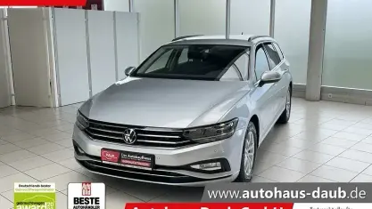 Gebraucht VW Passat Business 150 PS (110 kW) 2022 Scale silver metallic Kombi