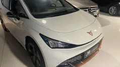 Weiß Gebraucht 2022 Cupra Born Kleinwagen | 27.990 € (Fairer Preis)