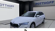 Weiß Gebraucht 2023 Skoda Octavia Style Kombi | 21.221 € (Guter Preis)