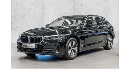 Gebraucht BMW 520 190 PS (139 kW) 2022 Schwarz Kombi