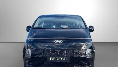 Usata Hyundai Staria Trend 225 CV (165 kW) 2025 Nero Monovolume