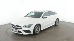 Weiß Gebraucht 2022 Mercedes CLA200 Shooting Brake AMG line Kombi | 32.270 € (Fairer Preis)