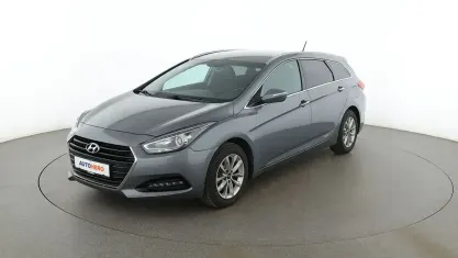 Gebraucht Hyundai i40 Trend 135 PS (99 kW) 2018 Silber Kombi