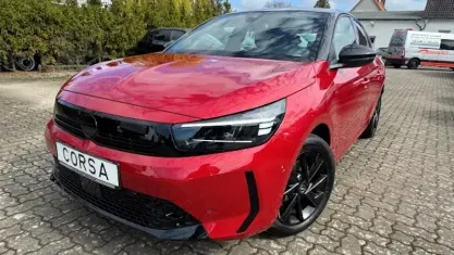 Begagnad Opel Corsa GS Line 100 HK (73 kW) 2024 Röd Sedan