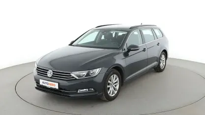 Używany VW Passat Comfortline 150 KM (110 kW) 2017 Szary Kombi