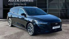 Gebraucht 2025 Ford Focus ST-Line Limousine | 29.990 € (Fairer Preis)