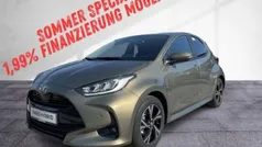 Oxide bronze Neu 2025 Toyota Yaris Hybrid Comfort Limousine | 26.890 € (Fairer Preis)