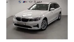 Weiß Gebraucht 2021 BMW 320 Sport Line Kombi | 28.980 € (Fairer Preis)