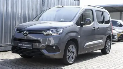 Gebraucht Toyota Proace Verso City 131 PS (96 kW) 2020 Basaltgrau Kombi