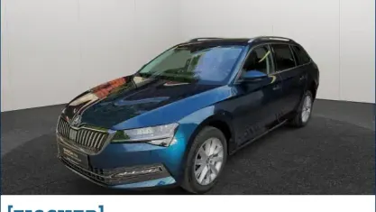 Gebraucht Skoda Superb Style 200 PS (147 kW) 2022 Blau Kombi