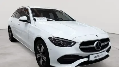 Gebraucht Mercedes C300e Avantgarde 204 PS (150 kW) 2023 Polarweiß Kombi