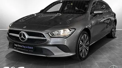 Gebraucht Mercedes CLA250e Shooting Brake Progressive 160 PS (117 kW) 2022 Grau Kombi