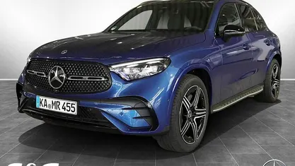 Metalliclack spektralblau Gebraucht 2025 Mercedes GLC220 AMG SUV | 60.849 € (Fairer Preis)