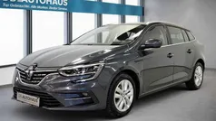 Grau Gebraucht 2022 Renault Mégane GrandTour Business Kombi | 16.860 € (Guter Preis)