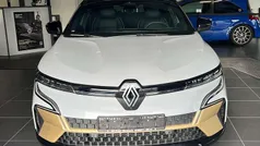 Gebraucht 2024 Renault Mégane Iconic Kleinwagen | 39.900 € (Guter Preis)