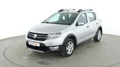 Grau Gebraucht 2016 Dacia Sandero Prestige Kleinwagen | 11.290 € (Fairer Preis)