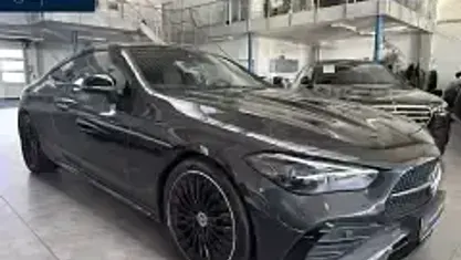 Gebraucht Mercedes CLE300 Premium 258 PS (189 kW) 2024 Grau Coupé