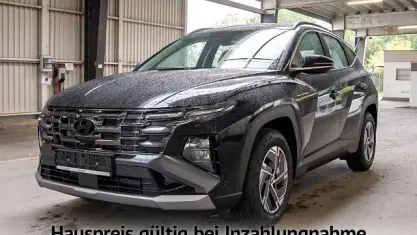 Neu Hyundai Tucson Select 150 PS (110 kW) 2026 Schwarz SUV