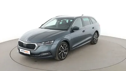 Gebraucht Skoda Octavia First Edition 204 PS (150 kW) 2020 Grau Kombi