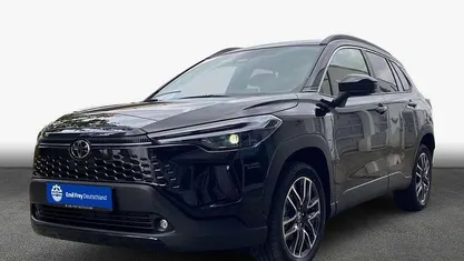 Schwarz Gebraucht 2025 Toyota Corolla Cross SUV | 39.490 € (Fairer Preis)