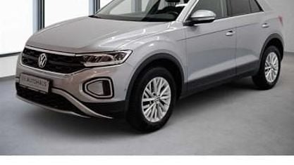 Second-hand VW T-Roc Life 116 CP (85 kW) 2023 Argintiu SUV